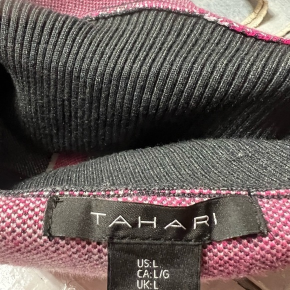 NWT-🩷 TAHARI Women’s Plaid Sweater - Picture 6 of 6